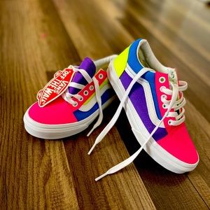 Brand New…Never Worn…Girls VANS sneakers.